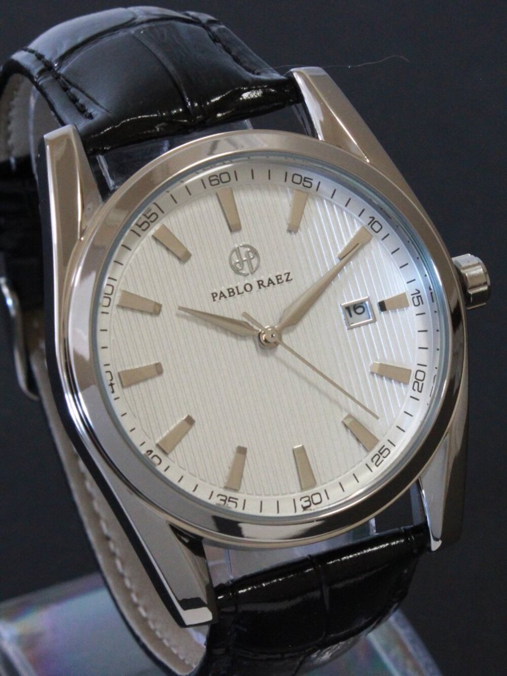 Men's Contemporary Dress Textured Dial Raised Indices Date Complication 41mm - Picture 2 of 10